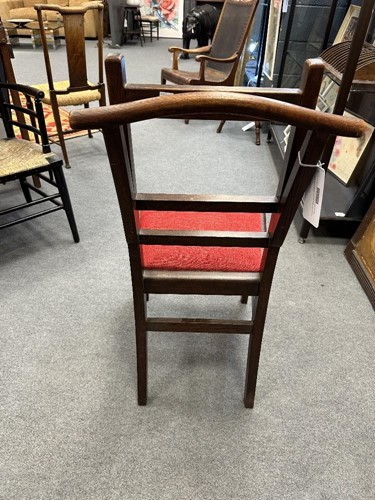 Lot 260 - Attributed to Arthur W. Simpson (1857-1922) of Kendal, an oak valet chair