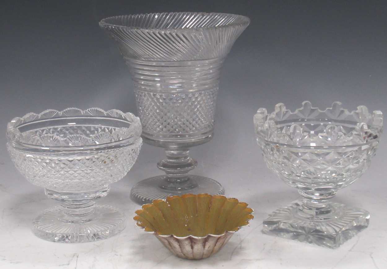 Lot 9 - Three 20th century Irish cut glass ware to...