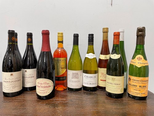 Lot 167 - Mixed mainly French drinking wines, including...