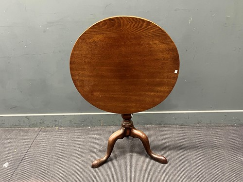 Lot 387 - A George III style mahogany tripod table, 19th...