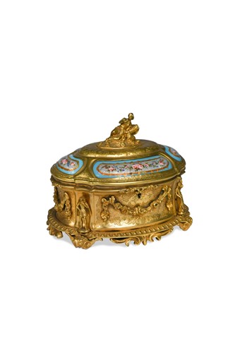 Lot 291 - Alphonse Giroux, a French ormolu bronze casket, 19th century