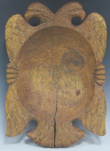 Lot 73 - A carved eagle dish 8cm x 41cm x 29cm