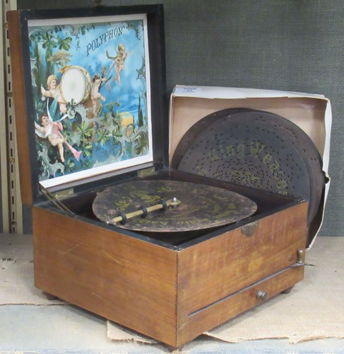 Lot 19 - A 19th century Polyphon table top disc musical...