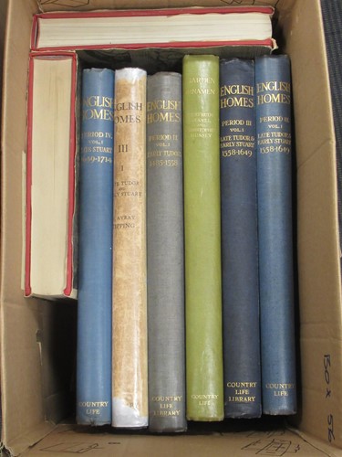 Lot 178 - General books - architecture and building,...