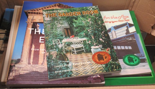 Lot 180 - General books - Architecture, gardens, history...