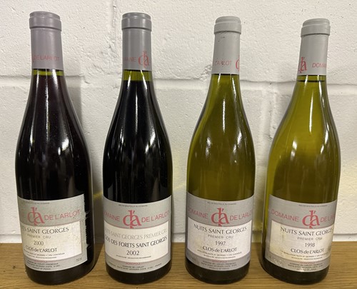 Lot 34 - Domaine De L'Arlot, 13 mixed wines.