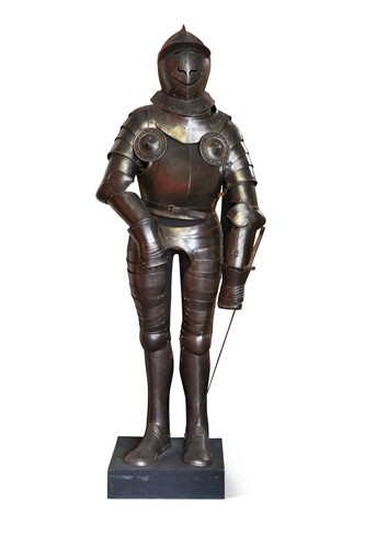 Lot 319 - A German suit of armour in the manner of Kunz Lochner (1510-1567), 19th century