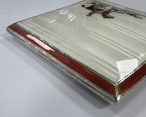 Lot 301 - An Edward VIII silver and enamel powder compact
