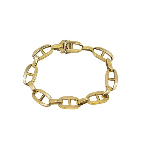 Lot 73 - A modern bracelet