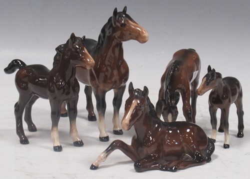 Lot 113 - A collection of 5 Beswick model horses