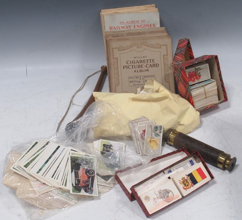 Lot 202 - Collection of cigarette and other cards, old...