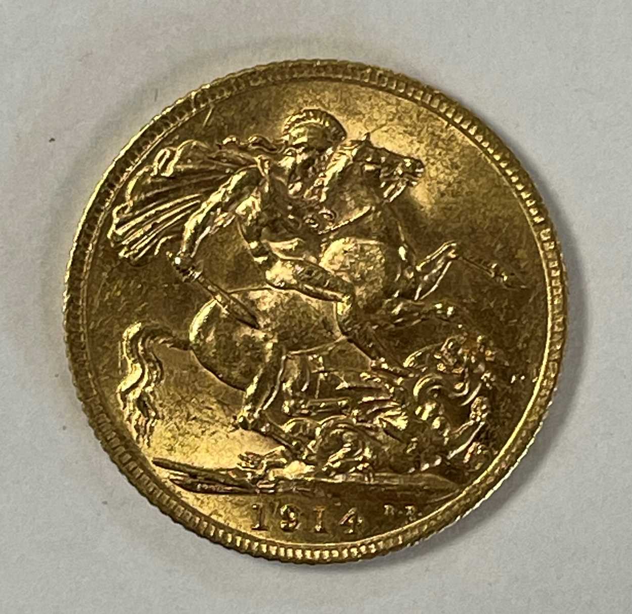 Lot 82 - George V gold sovereign