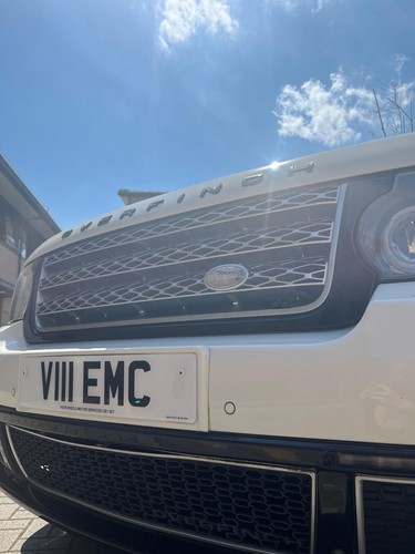 Lot 176 - A 2010 Range Rover 3.6TDv8 Vogue Overfinch GT motor car