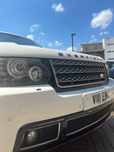 Lot 176 - A 2010 Range Rover 3.6TDv8 Vogue Overfinch GT motor car