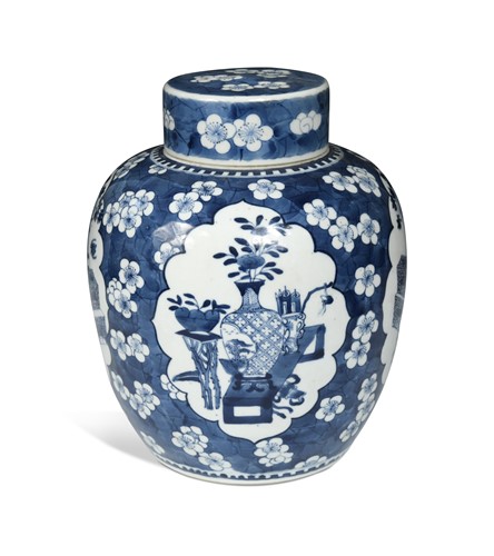 Lot 34 - A Chinese blue and white porcelain ginger jar and cover, Qing Dynasty, 19th century