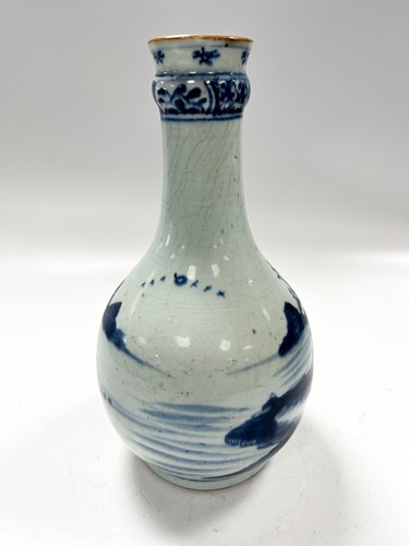 Lot 13 - A Chinese blue and white export porcelain guglet, circa 1750