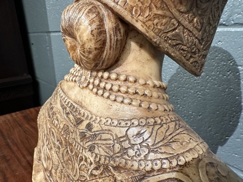 Lot 759 - Professor Aristide Petrilli (Italian, 1868-1930), an alabaster bust of Margherita di Valois, 1492
