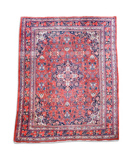 Lot 698 - A Mahal carpet, early 20th century