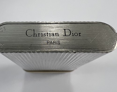 Lot 298 - A Dunhill 'Wheatsheaf rollagas' table lighter,...