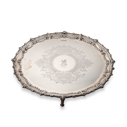 Lot 401 - An Edward VII silver salver