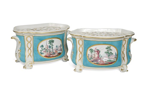 Lot 114 - A pair of Chelsea porcelain bough pots and covers, circa 1765