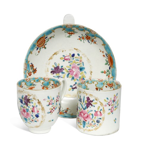 Lot 148 - A Worcester Compagnie des Indes pattern trio, circa 1775