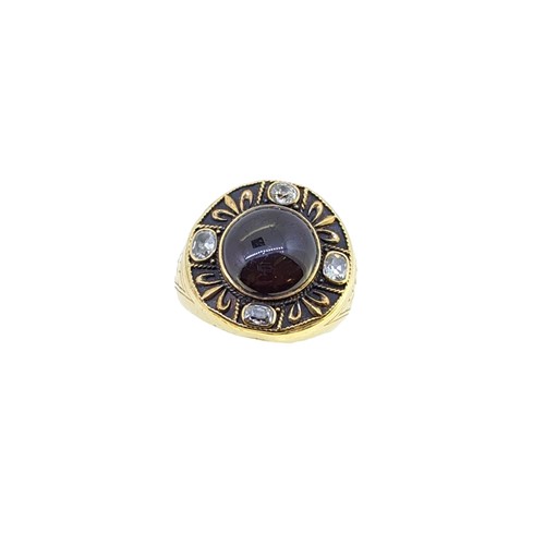 Lot 72 - A Victorian garnet and diamond set memorial ring