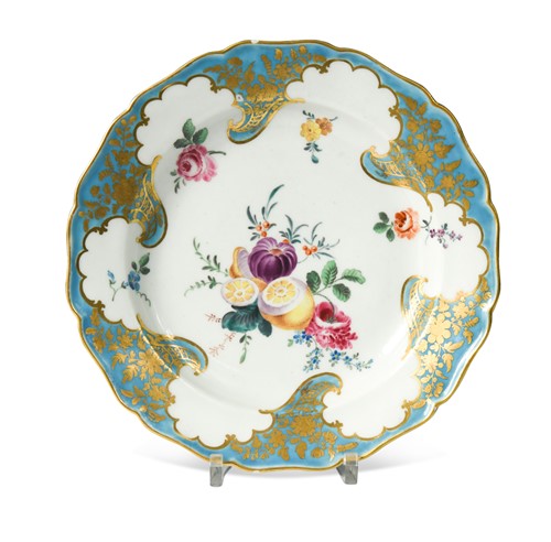 Lot 152 - A Worcester porcelain plate, circa 1775