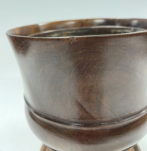 Lot 517 - A turned fruitwood Wassail bowl, probably 18th century
