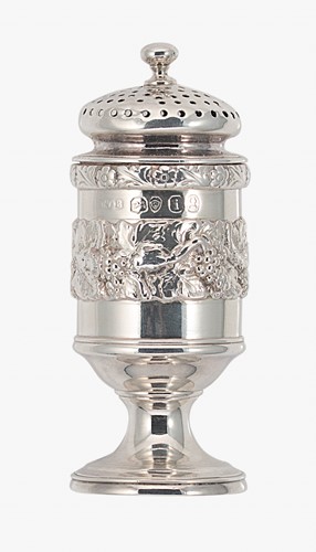 Lot 289 - A George IV silver spice caster
