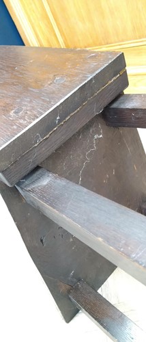 Lot 232 - A pair of Glasgow School oak side chairs
