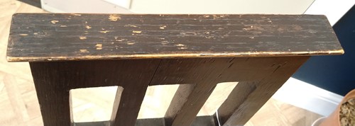 Lot 232 - A pair of Glasgow School oak side chairs