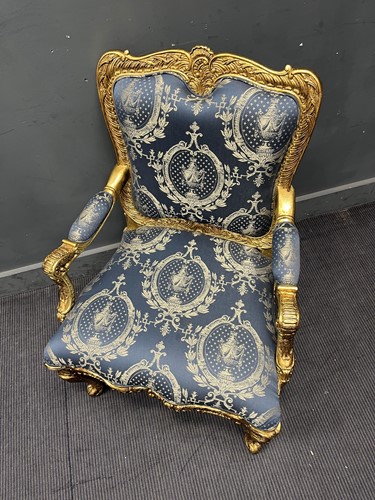 Lot 550 - A Louis XV style giltwood fauteuil, the frame...