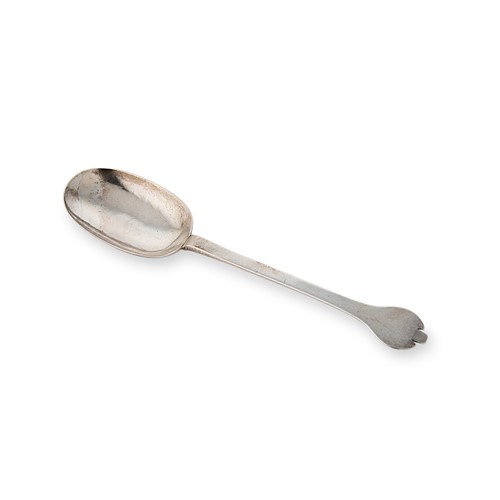 Lot 337 - A James II silver trefid spoon