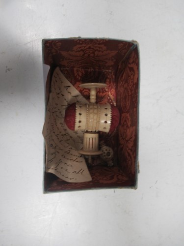Lot 177 - Early 19th century bone pin cushion and puzzle,...