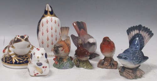 Lot 111 - Group of modern Royal Crown Derby animal...