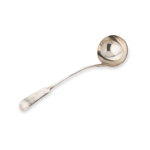 Lot 442 - Edinburgh - A William IV silver soup ladle