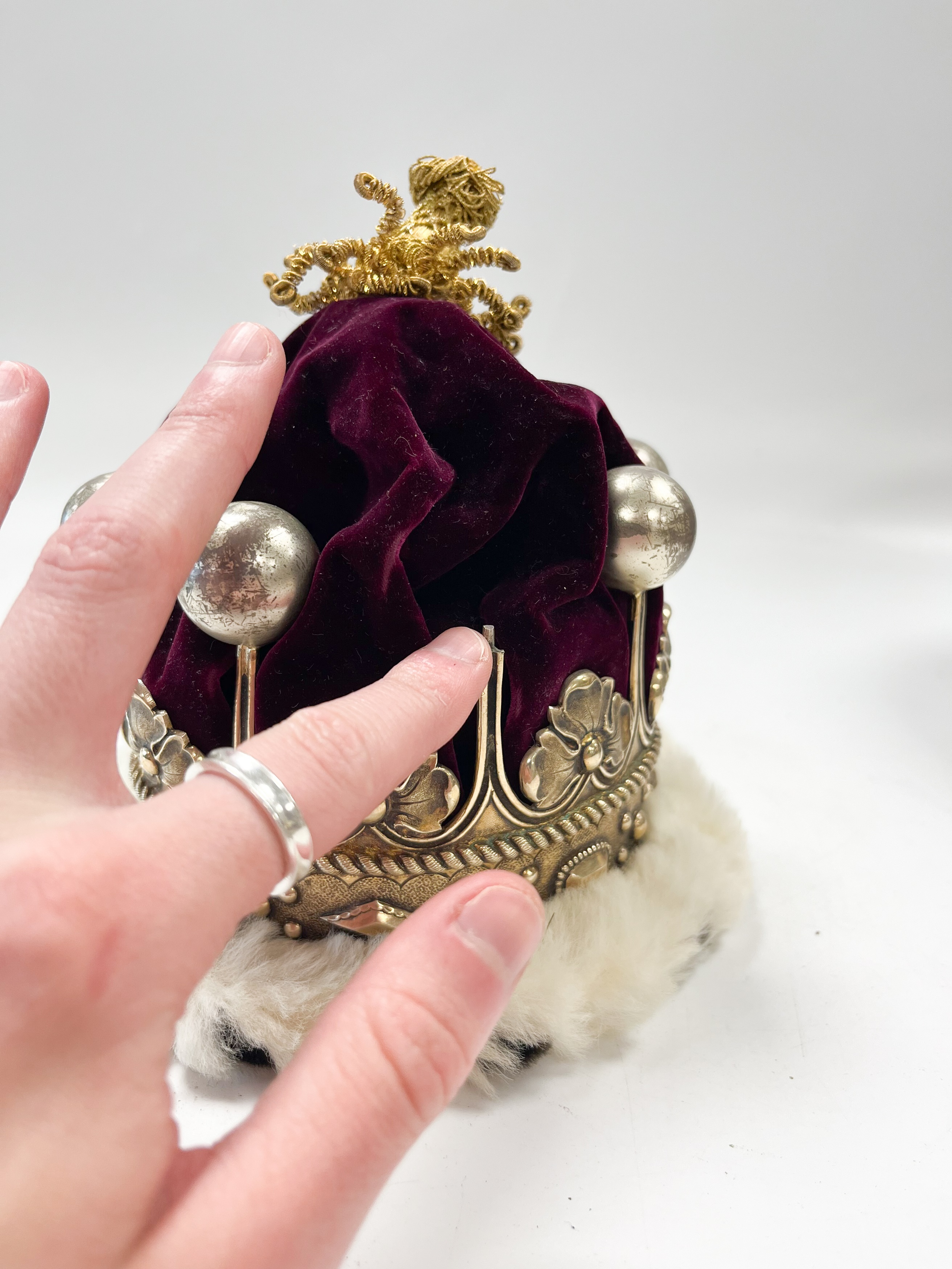 Lot 294 - A Countess' silver-gilt coronet, by Hunt