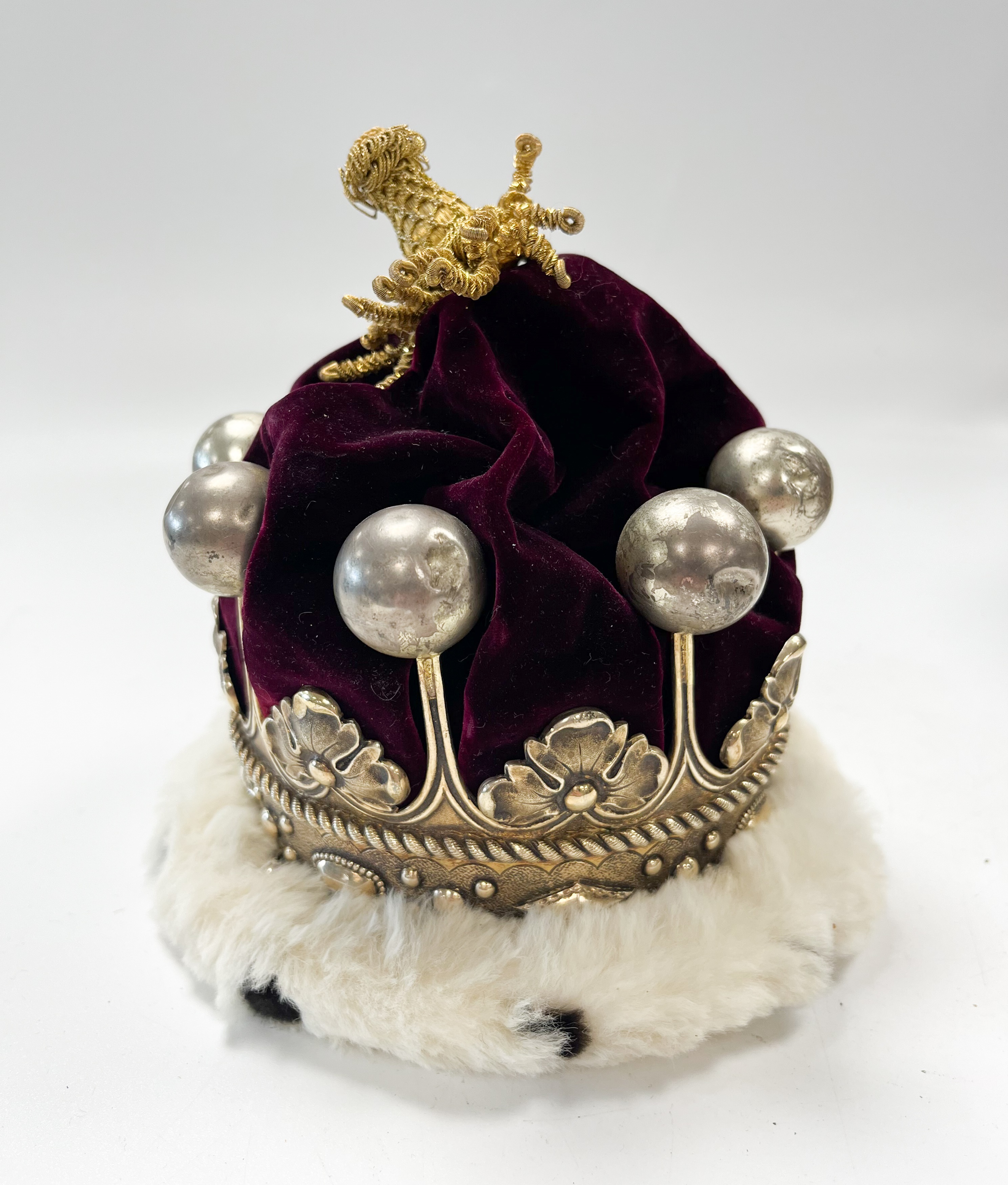 Lot 294 - A Countess' silver-gilt coronet, by Hunt