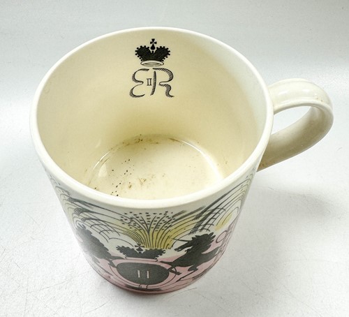 Lot 41 - Eric Ravilious for Wedgwood, a Queen Elizabeth II commemorative coronation mug, 1953