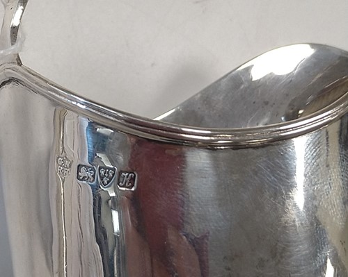Lot 286 - A pair of silver cauldron salts, 2 silver salt...