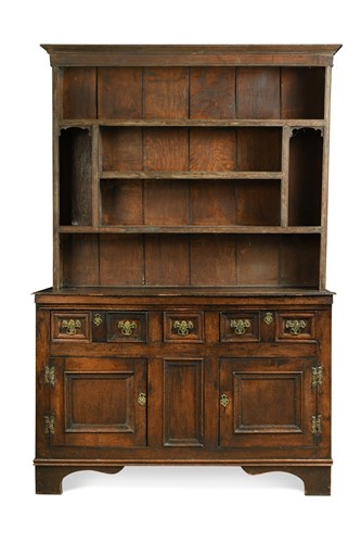 Lot 346 - An oak dresser, 18th century