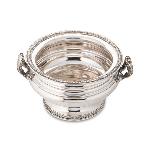 Lot 411 - A George V silver two handled bowl