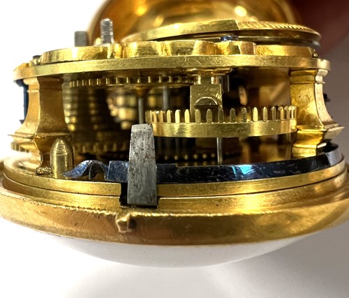 Lot 246 - Ralph Threlkeld, London - An early 18th century gold pair cased pocket watch