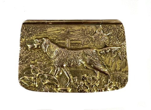 Lot 325 - A late 20th century 9ct gold novelty snuff box