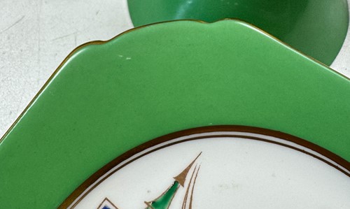 Lot 39 - Eric Slater for Shelley, a Horn of Flowers pattern Vogue shaped tea service, circa 1931