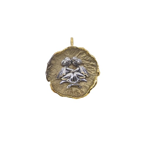 Lot 13 - A late 20th century 18ct gold zodiac pendant/brooch