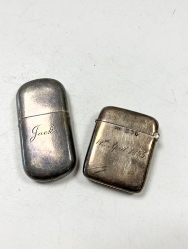 Lot 187 - A Victorian silver vesta case together with a...