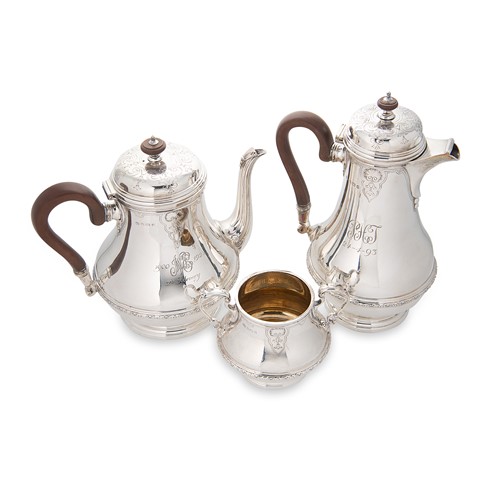 Lot 426 - A George V silver three-piece coffee set