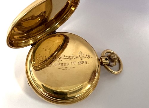 Lot 236 - Unsigned - A Victorian 18ct gold hunter pocket watch